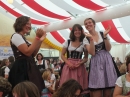 BadSCHUSSENRIED-Dirndl-Weltrekord-141004-04-10-2014-Bodenseecommunity-seechat_de-DSCF4811.JPG