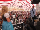 BadSCHUSSENRIED-Dirndl-Weltrekord-141004-04-10-2014-Bodenseecommunity-seechat_de-DSCF4823.JPG