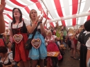 BadSCHUSSENRIED-Dirndl-Weltrekord-141004-04-10-2014-Bodenseecommunity-seechat_de-DSCF4833.JPG