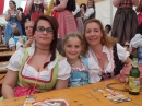 BadSCHUSSENRIED-Dirndl-Weltrekord-141004-04-10-2014-Bodenseecommunity-seechat_de-DSCF4858.JPG