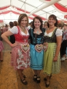 BadSCHUSSENRIED-Dirndl-Weltrekord-141004-04-10-2014-Bodenseecommunity-seechat_de-DSCF4909.JPG