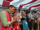 BadSCHUSSENRIED-Dirndl-Weltrekord-141004-04-10-2014-Bodenseecommunity-seechat_de-DSCF4919.JPG