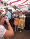 BadSCHUSSENRIED-Dirndl-Weltrekord-141004-04-10-2014-Bodenseecommunity-seechat_de-DSCF5003.JPG