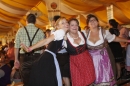 Oktoberfest-Trachten-Weltrekdord-Konstanz-2016-Bodensee-Community-SEECHAT_DE-_17_.JPG