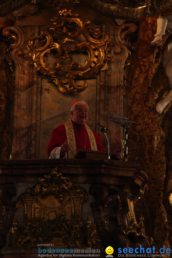 Festgottesdienst in der Basilika mit einer Lichterprozession: Weingarten, 2