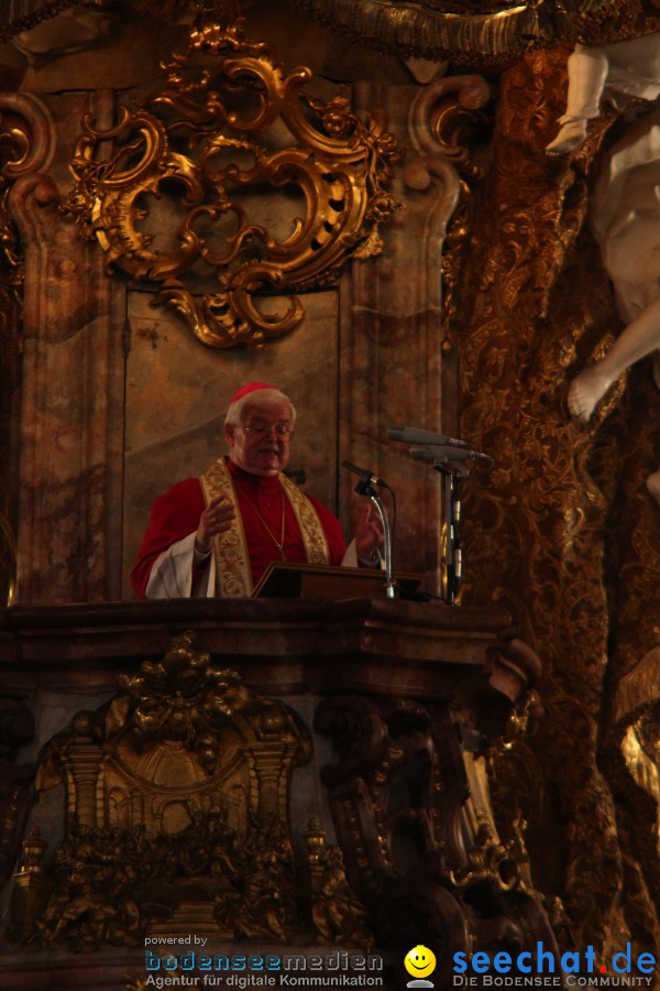 Festgottesdienst in der Basilika mit einer Lichterprozession: Weingarten, 2