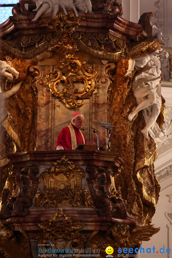 Festgottesdienst in der Basilika mit einer Lichterprozession: Weingarten, 2