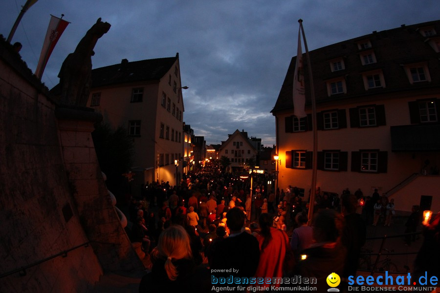 Festgottesdienst in der Basilika mit einer Lichterprozession: Weingarten, 2