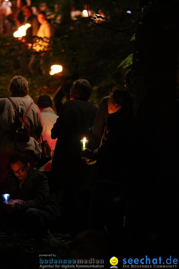 Festgottesdienst in der Basilika mit einer Lichterprozession: Weingarten, 2