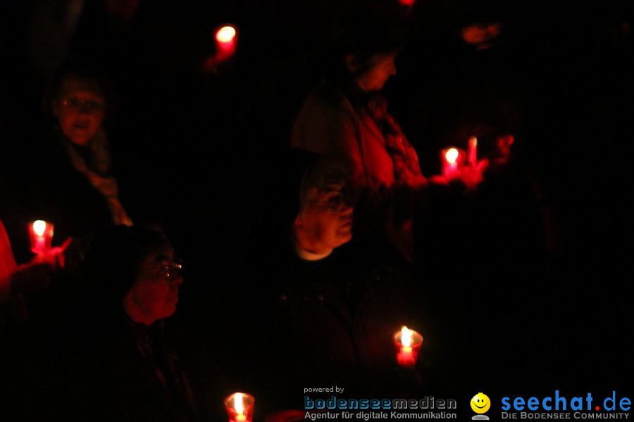 Festgottesdienst in der Basilika mit einer Lichterprozession: Weingarten, 2