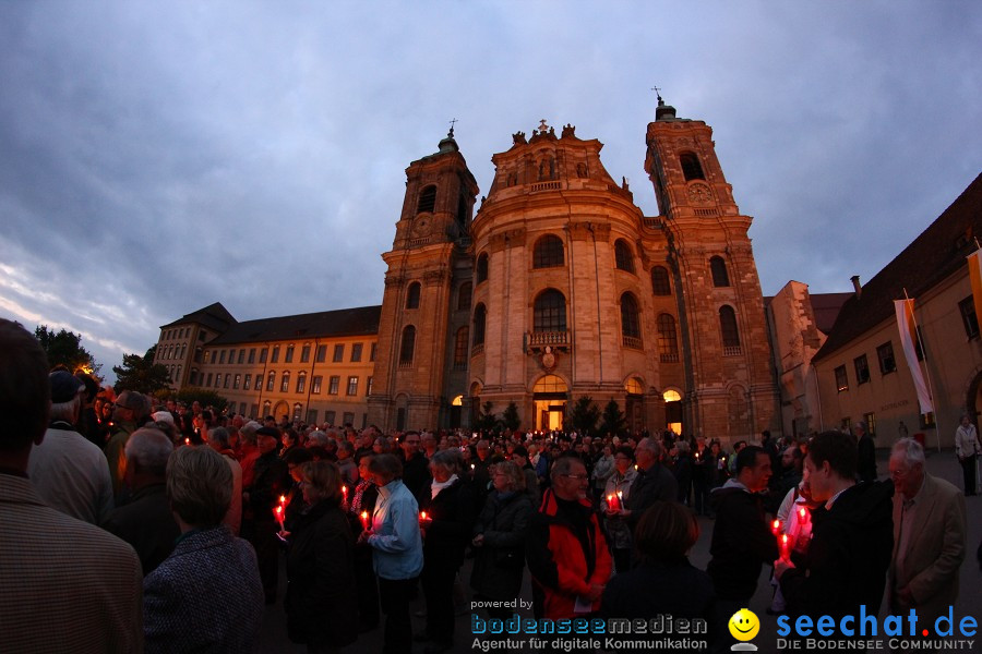 Festgottesdienst in der Basilika mit einer Lichterprozession: Weingarten, 2