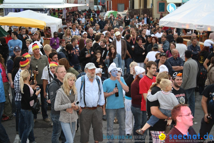 Fliegerparty am 5. Internationalen Seehafenfliegen 2011: Lindau am Bodensee