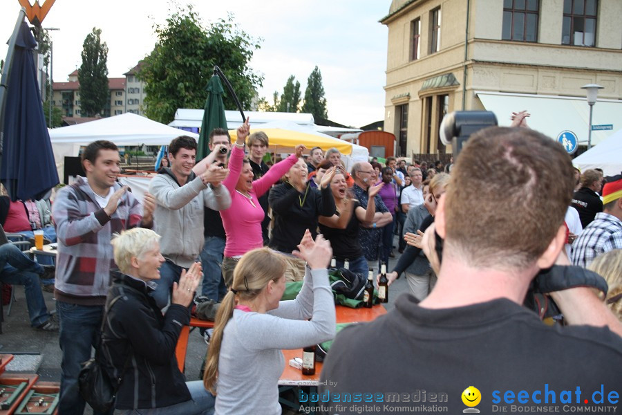 Fliegerparty am 5. Internationalen Seehafenfliegen 2011: Lindau am Bodensee