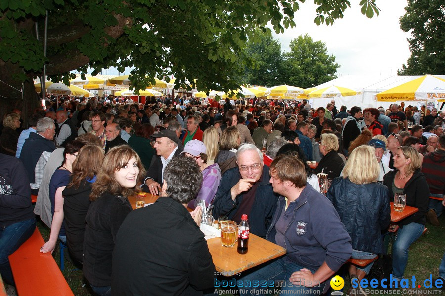 Papis Pumpels beim Schlagerwirt auf dem Seehasenfest: Friedrichshafen, 18.0