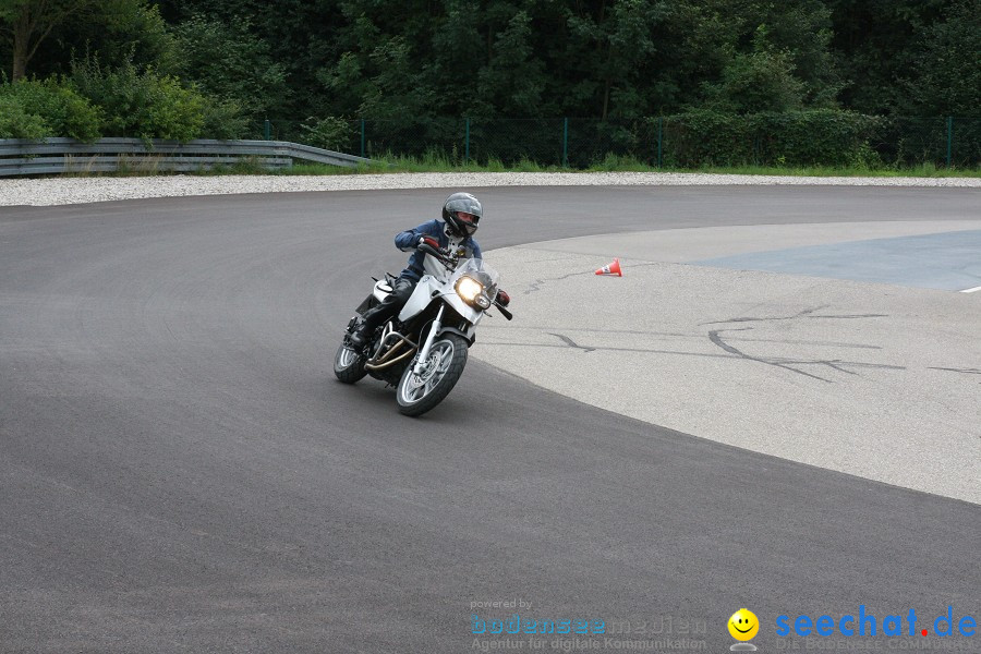 seechat.de Motorradtag: BMW-Wiedereinsteigertraining auf der ADAC-Fahrsiche