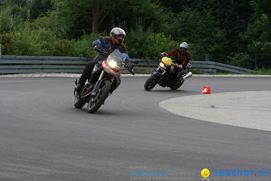 seechat.de Motorradtag: BMW-Wiedereinsteigertraining auf der ADAC-Fahrsiche