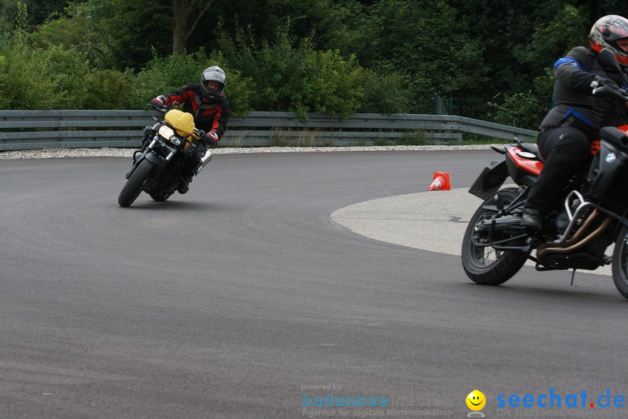 seechat.de Motorradtag: BMW-Wiedereinsteigertraining auf der ADAC-Fahrsiche