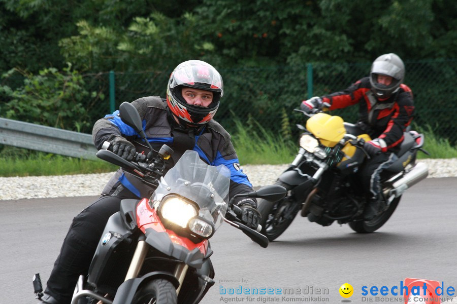 seechat.de Motorradtag: BMW-Wiedereinsteigertraining auf der ADAC-Fahrsiche