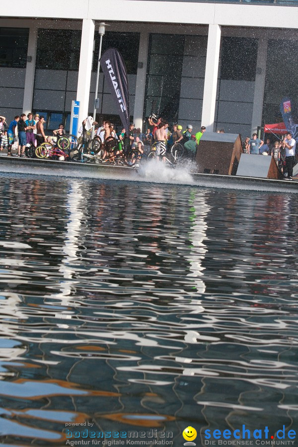 LAKEJUMP: Messe EUROBIKE 2011: Friedrichshafen am Bodensee, 01.09.2011