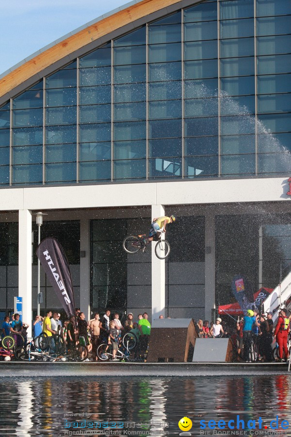 LAKEJUMP: Messe EUROBIKE 2011: Friedrichshafen am Bodensee, 01.09.2011