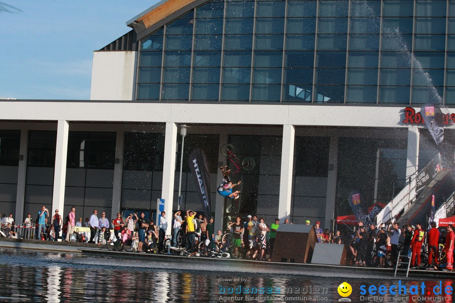 LAKEJUMP: Messe EUROBIKE 2011: Friedrichshafen am Bodensee, 01.09.2011