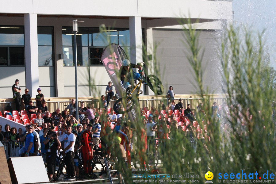 LAKEJUMP: Messe EUROBIKE 2011: Friedrichshafen am Bodensee, 01.09.2011