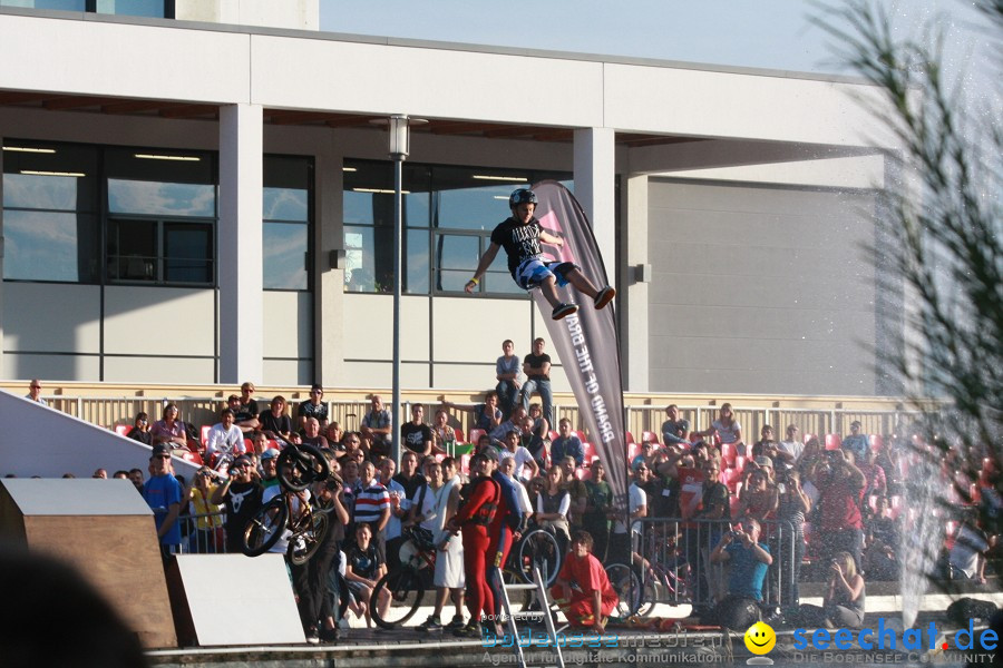 LAKEJUMP: Messe EUROBIKE 2011: Friedrichshafen am Bodensee, 01.09.2011