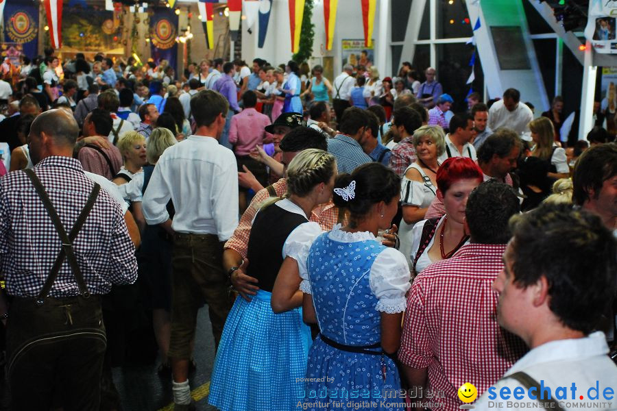 Wiesn-boot-XXL-Ueberlingen-100911-Bodensee-Community-SEECHAT_DE-_133.JPG