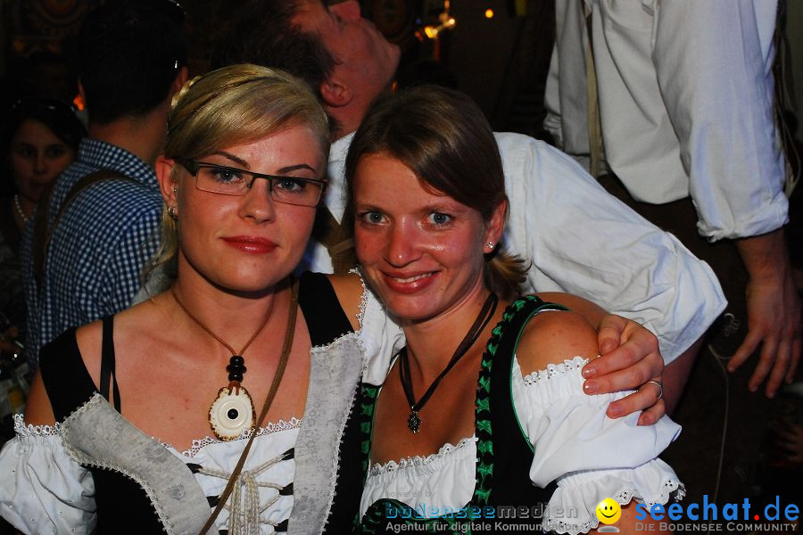 Wiesn-boot-XXL-Ueberlingen-100911-Bodensee-Community-SEECHAT_DE-_17.JPG