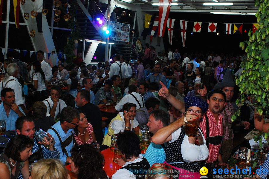 Wiesn-boot-XXL-Ueberlingen-100911-Bodensee-Community-SEECHAT_DE-_197.JPG