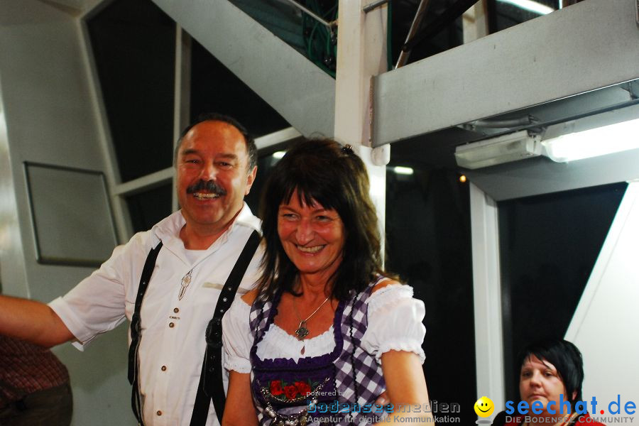 Wiesn-boot-XXL-Ueberlingen-100911-Bodensee-Community-SEECHAT_DE-_60.JPG