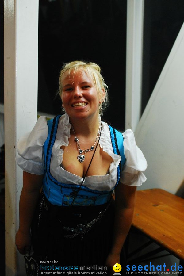 Wiesn-boot-XXL-Ueberlingen-100911-Bodensee-Community-SEECHAT_DE-_84.JPG