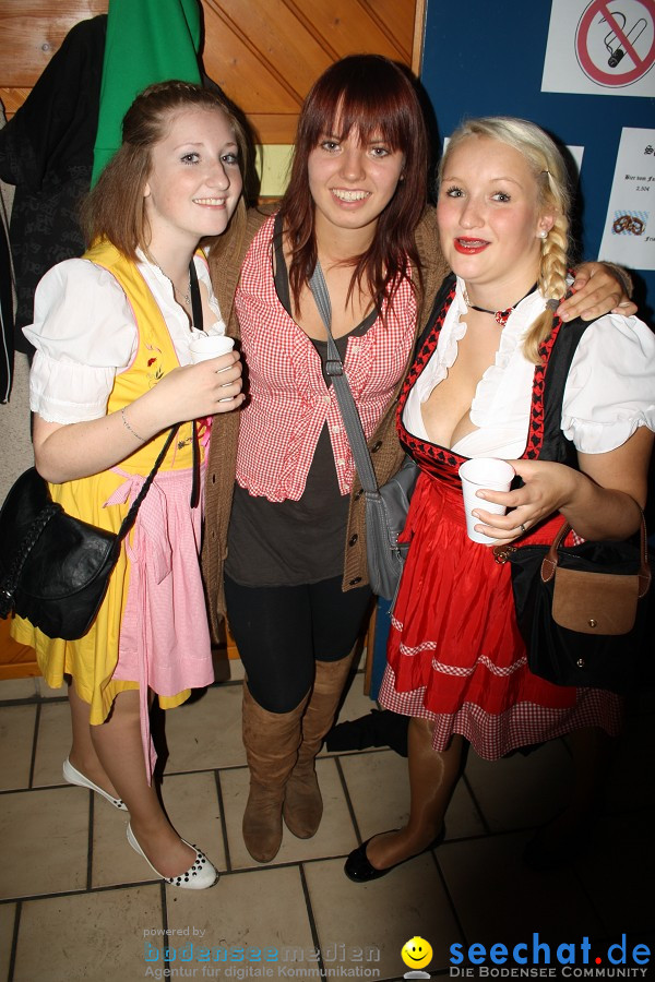 Oktoberfest im Bunker: Volkertshausen am Bodensee, 01.10.2011