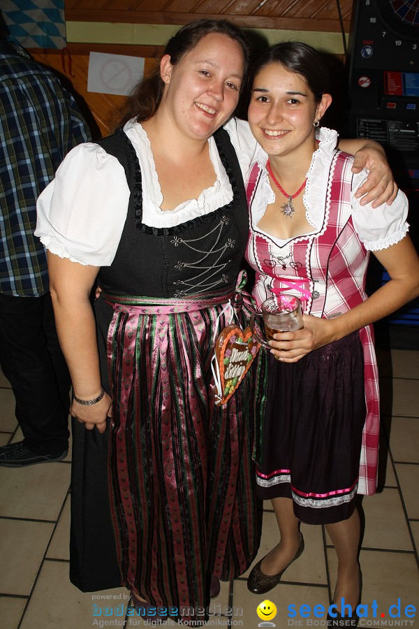 Oktoberfest im Bunker: Volkertshausen am Bodensee, 01.10.2011