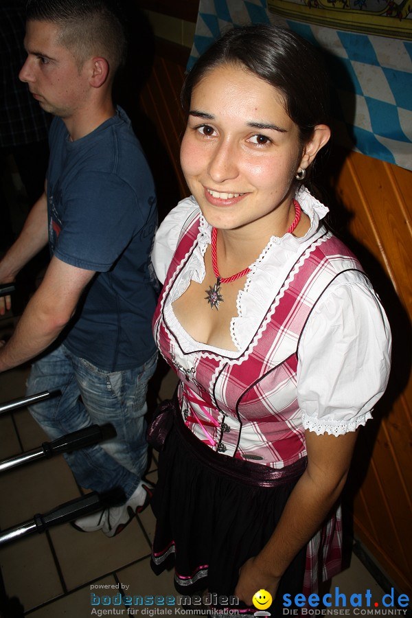 Oktoberfest im Bunker: Volkertshausen am Bodensee, 01.10.2011