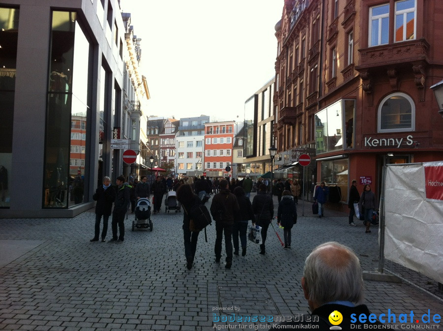 Verkaufsoffener Sonntag: Konstanz am Bodensee, 24.10.2011