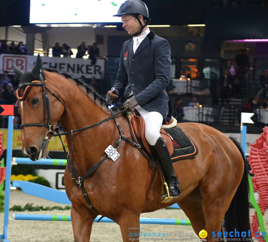 GERMAN MASTERS: Internationales Reitturnier: Stuttgart, 19.11.2011