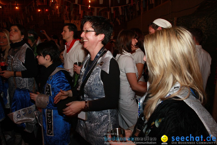 HEMDGLONKERBALL: Zizenhausen bei Stockach am Bodensee, 14.01.2012