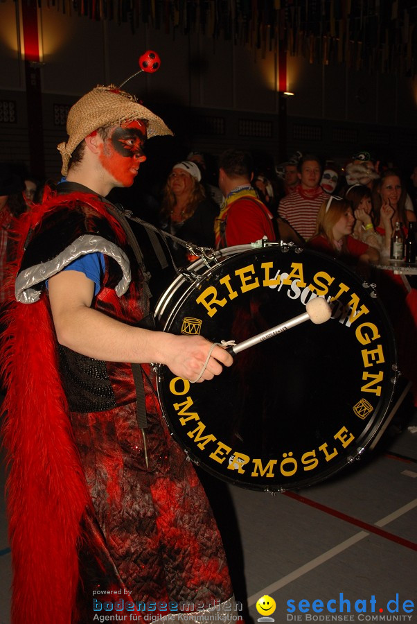 Rosenmontagsball mit der Partyband FREIBIER: Steisslingen am Bodensee, 20.0