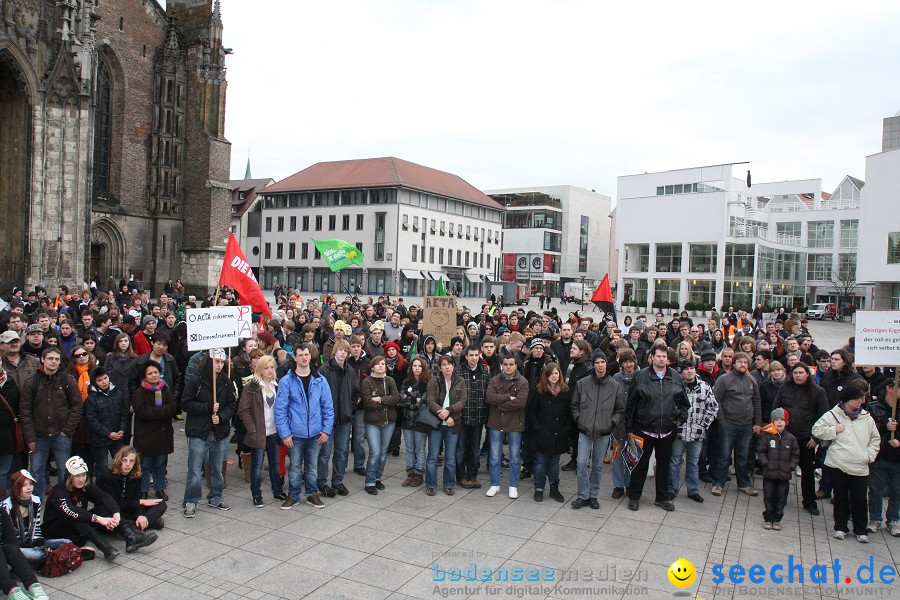 ACTA-Demo-Ulm-Muensterplatz-25022012-Bodensee-Community-SEECHAT_DE-IMG_8087.JPG