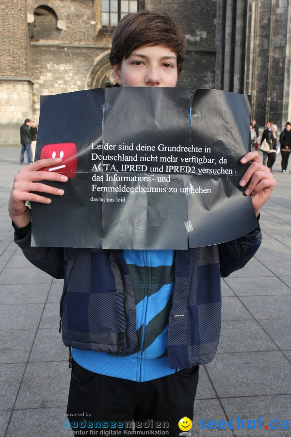 ACTA-Demo-Ulm-Muensterplatz-25022012-Bodensee-Community-SEECHAT_DE-IMG_8243.JPG