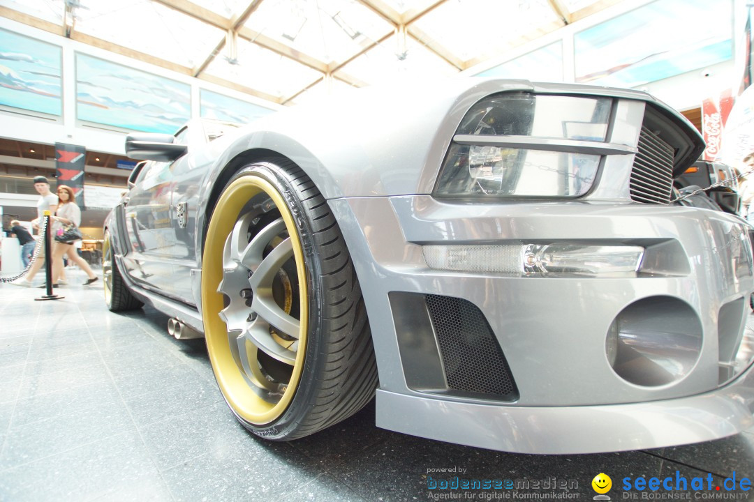 TUNING WORLD BODENSEE: Messe Friedrichshafen, 28.04.2012