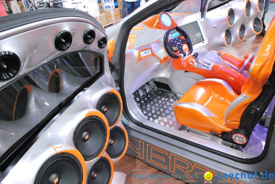 TUNING WORLD BODENSEE: Messe Friedrichshafen, 30.04.2012