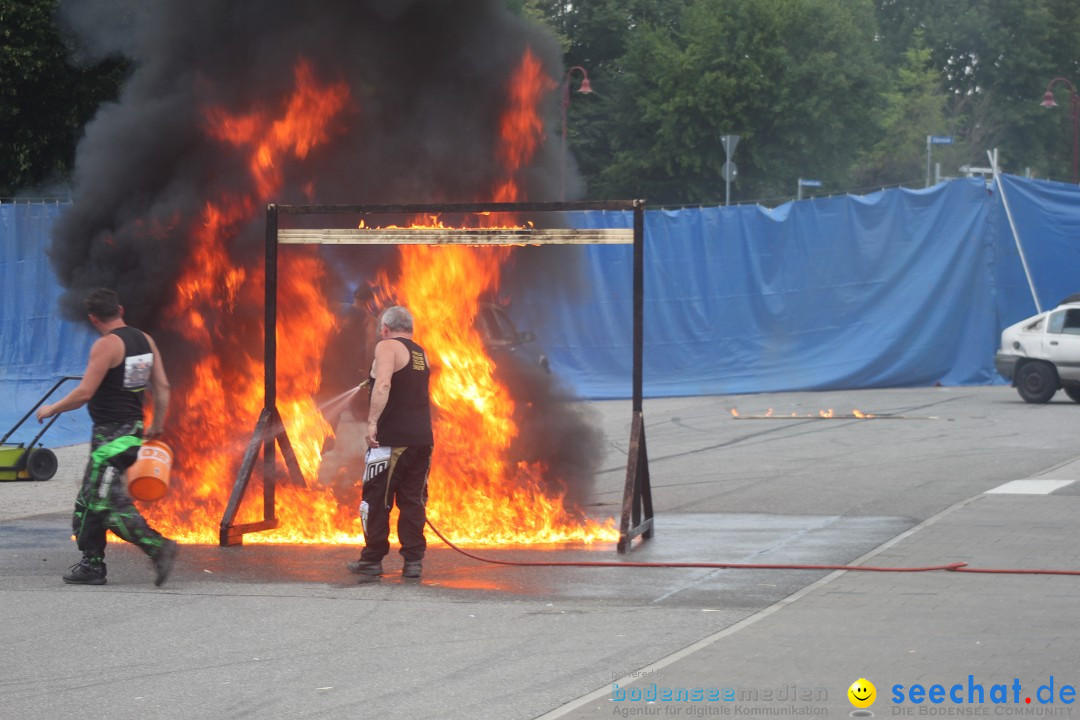 XXXXL-Monster-Truck-Show: Volkertshausen am Bodensee, 24.06.2012