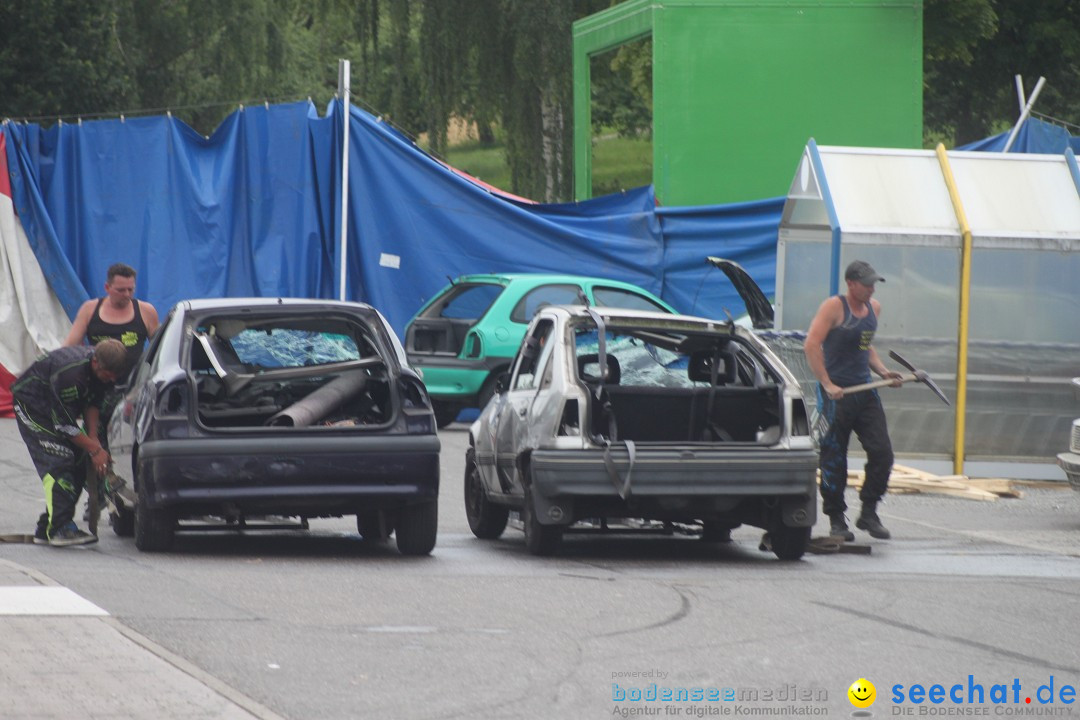 XXXXL-Monster-Truck-Show: Volkertshausen am Bodensee, 24.06.2012