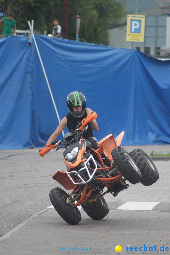 XXXXL-Monster-Truck-Show: Volkertshausen am Bodensee, 24.06.2012