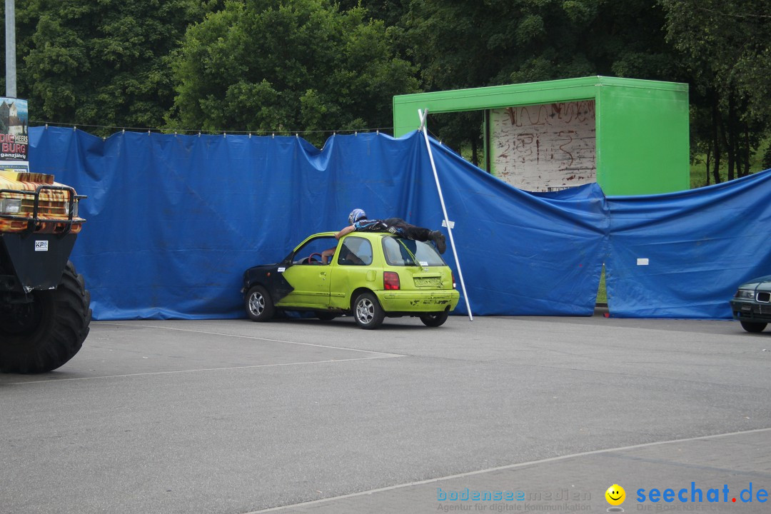 XXXXL-Monster-Truck-Show: Volkertshausen am Bodensee, 24.06.2012