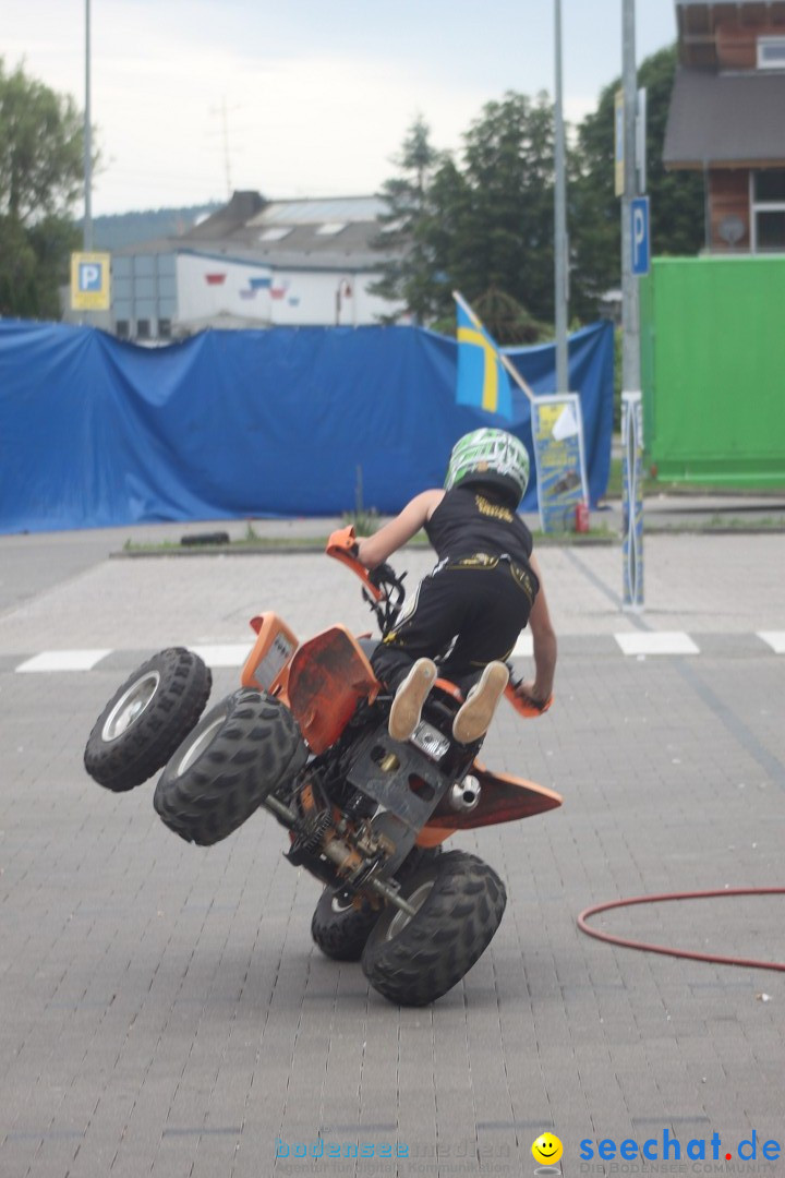 XXXXL-Monster-Truck-Show: Volkertshausen am Bodensee, 24.06.2012