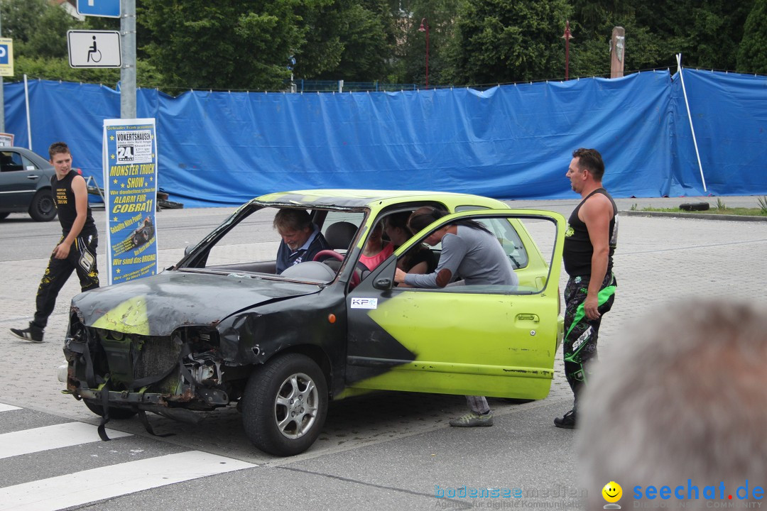 XXXXL-Monster-Truck-Show: Volkertshausen am Bodensee, 24.06.2012