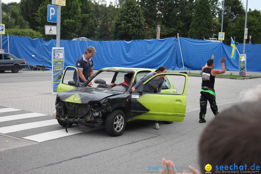 XXXXL-Monster-Truck-Show: Volkertshausen am Bodensee, 24.06.2012